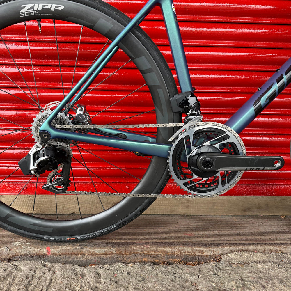 Giant TCR Advanced SL SRAM Red AXS Carbon Disc Road Bike - M 54cm