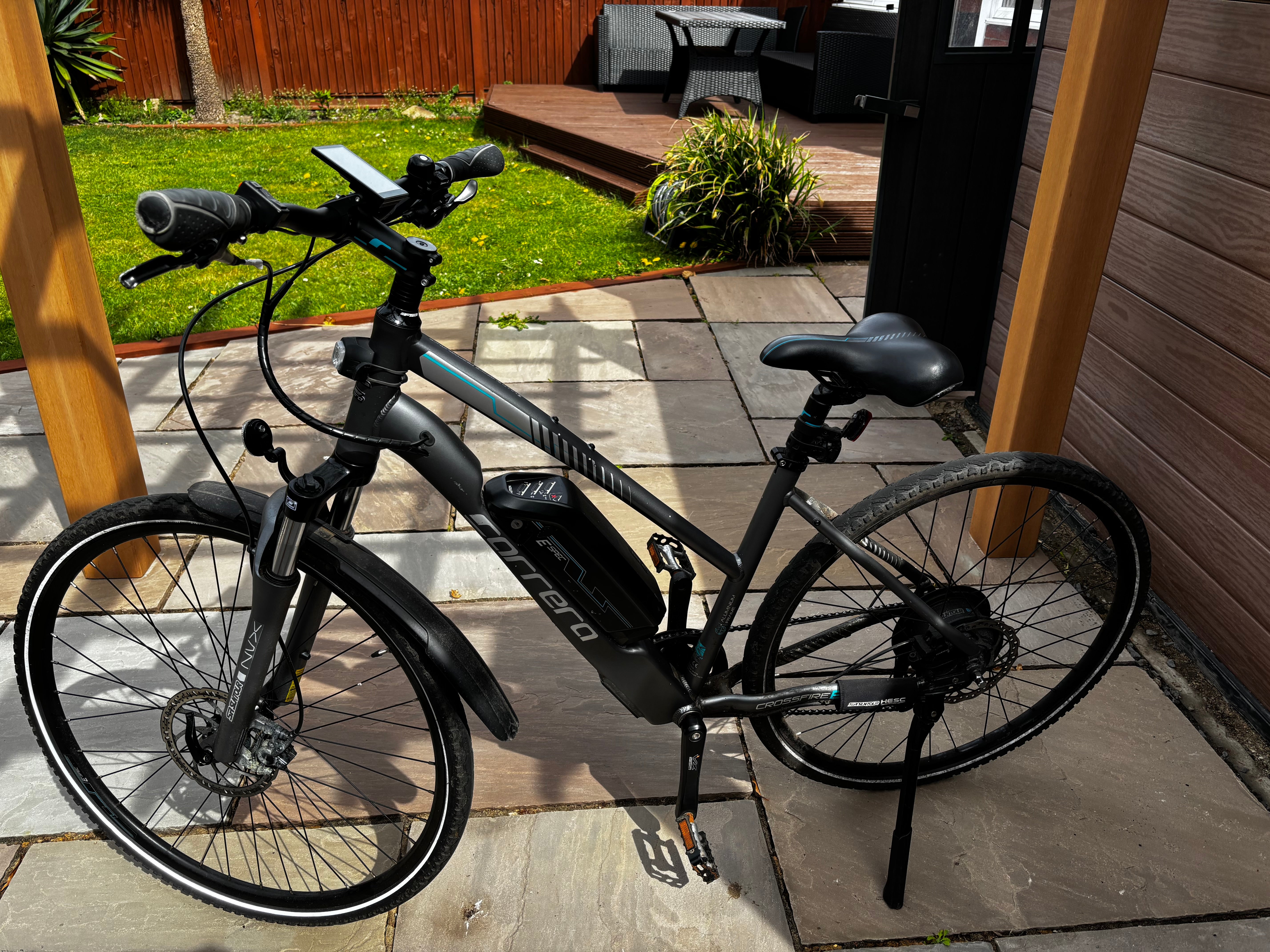 Hybrid Electric Halfords Carrera Crosscity E Bike Electric Bike