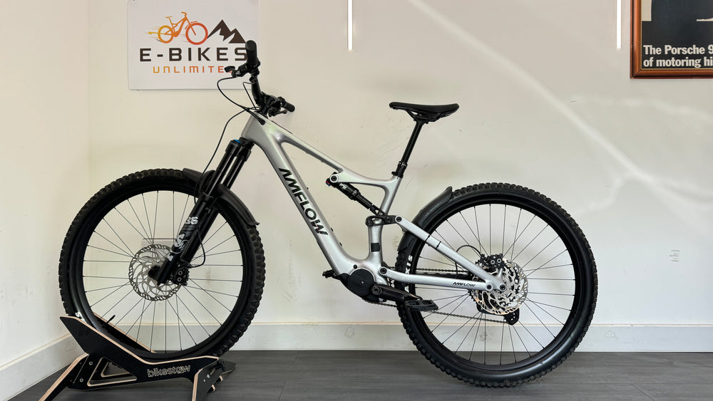 Amflow PL Carbon 800Wh Medium Full Suspension Mountain Bike in Satin Silver