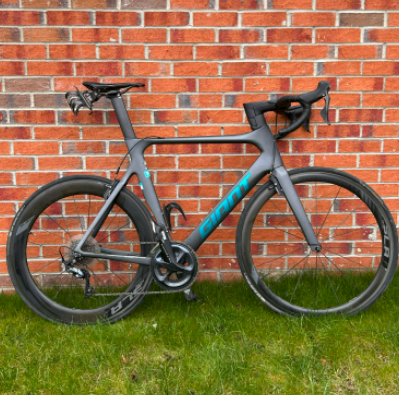 Giant Propel Advanced Pro 1 2020 Road Bike