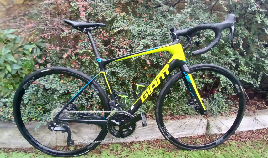 Giant Defy Advanced Pro 0 2017 Road Bike