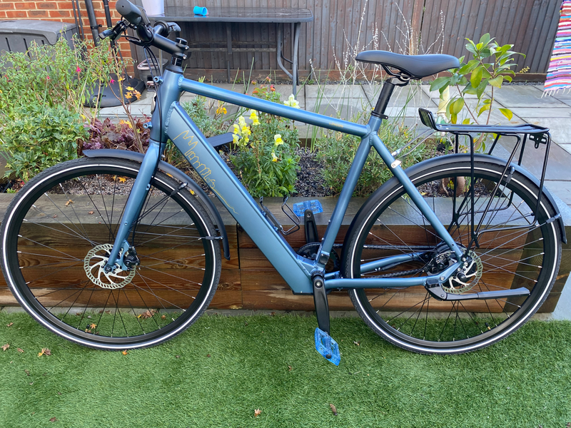 Metroneer London - EU700 Plus Hybrid E-Bike 2025