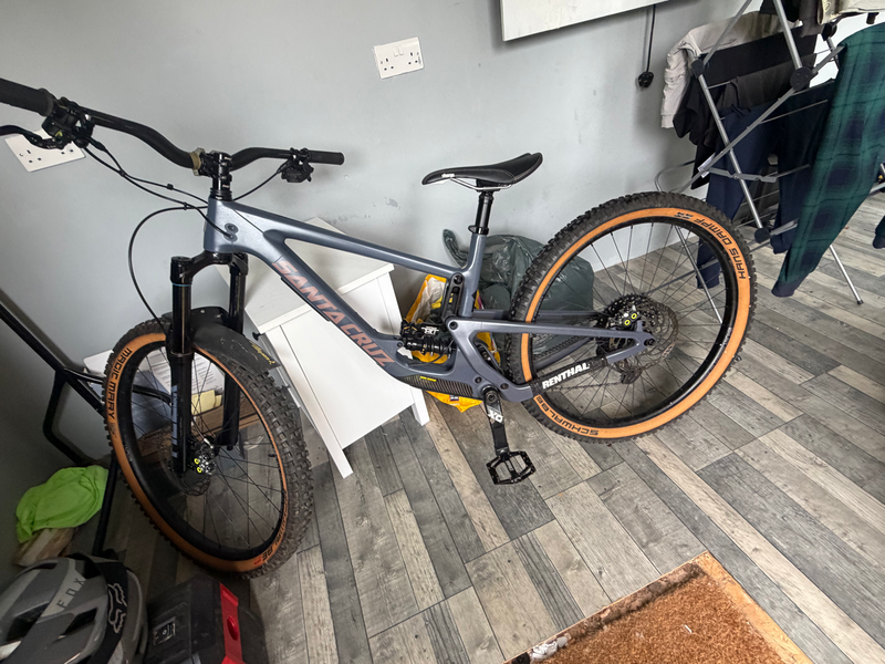 Santa Cruz Megatower Carbon CC 2021