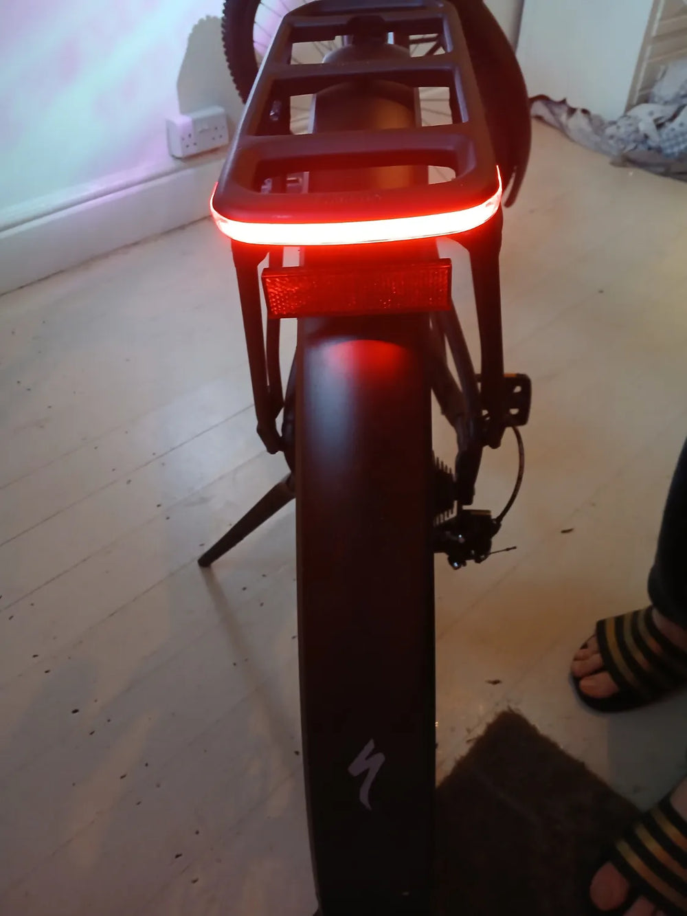 Specialized Tero 4.0 EQ 2025 – Brand New Electric Hybrid EBike