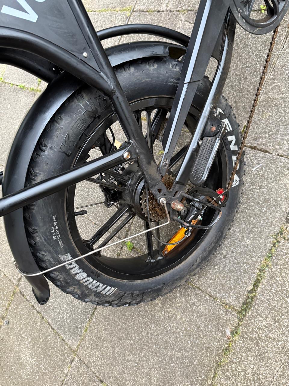 Canyon Commuter 8 2023