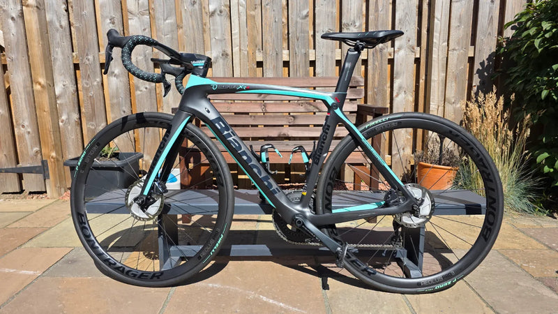 Bianchi Oltre XR4 - Ultegra Di2 2019