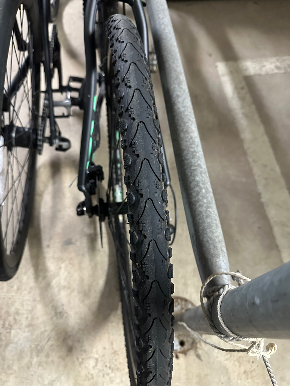 Carrera Crossfire 2 Womens Hybrid Bike 2020