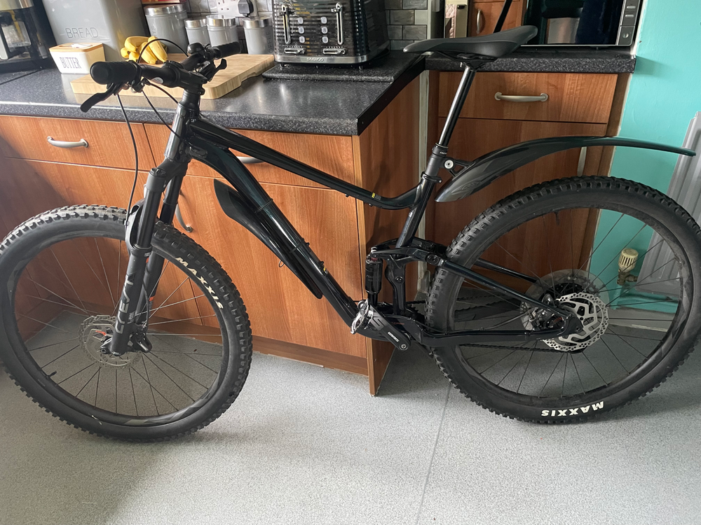 Giant Stance 29 1 2024