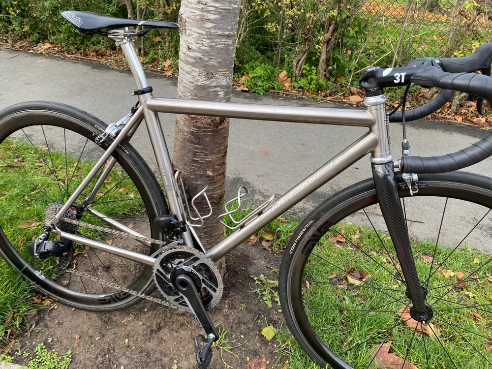 independent fabrication https://ifbikes.com/road/titanium-crown-jewel/ 2020