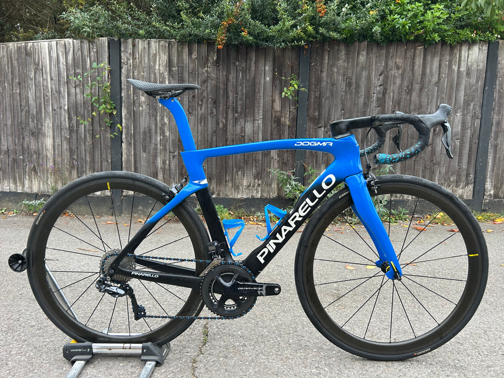 Pinarello DOGMA F DURA ACE Di2 Rim 2022