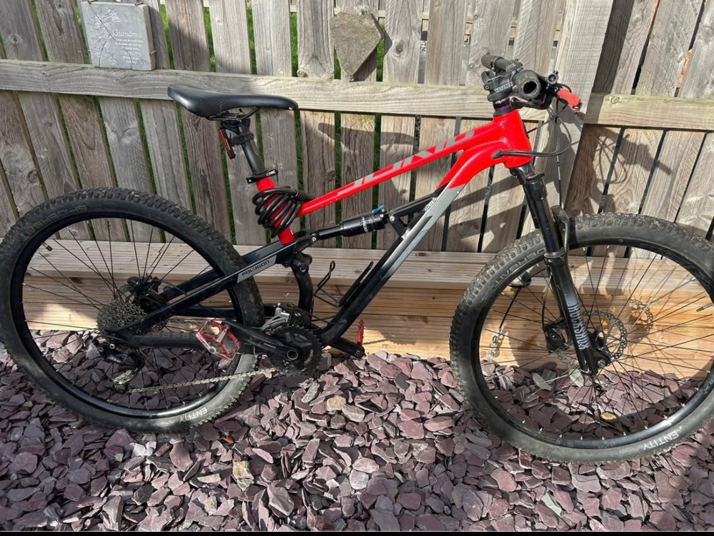 Polygon SISKIU D5 2023