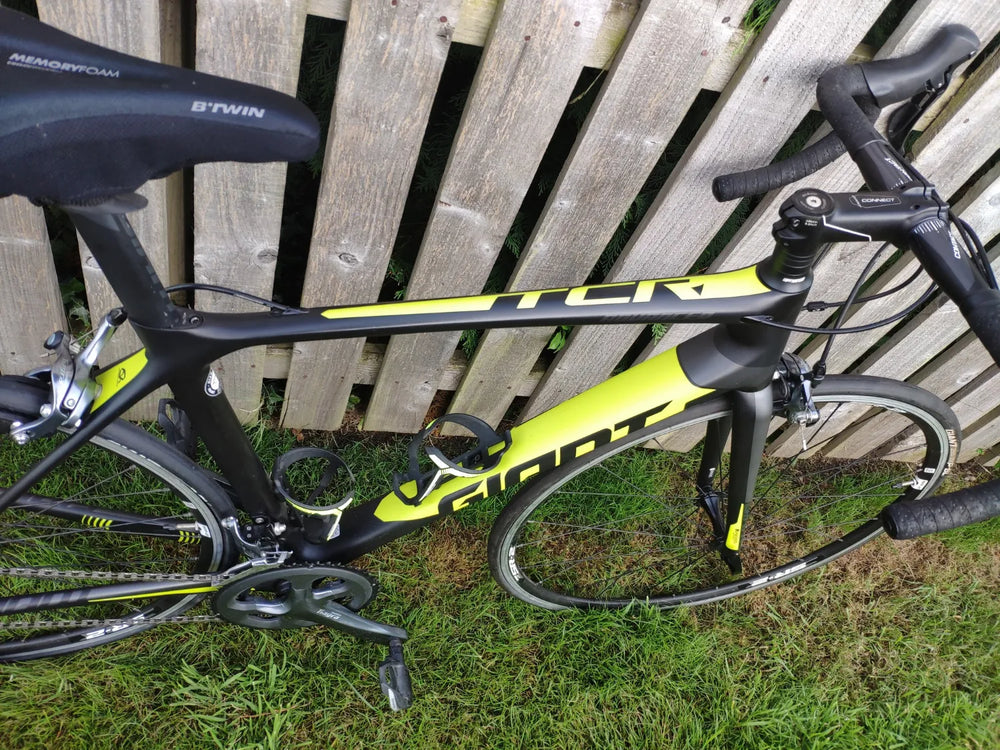 Giant TCR  ADVANCED  3 2010