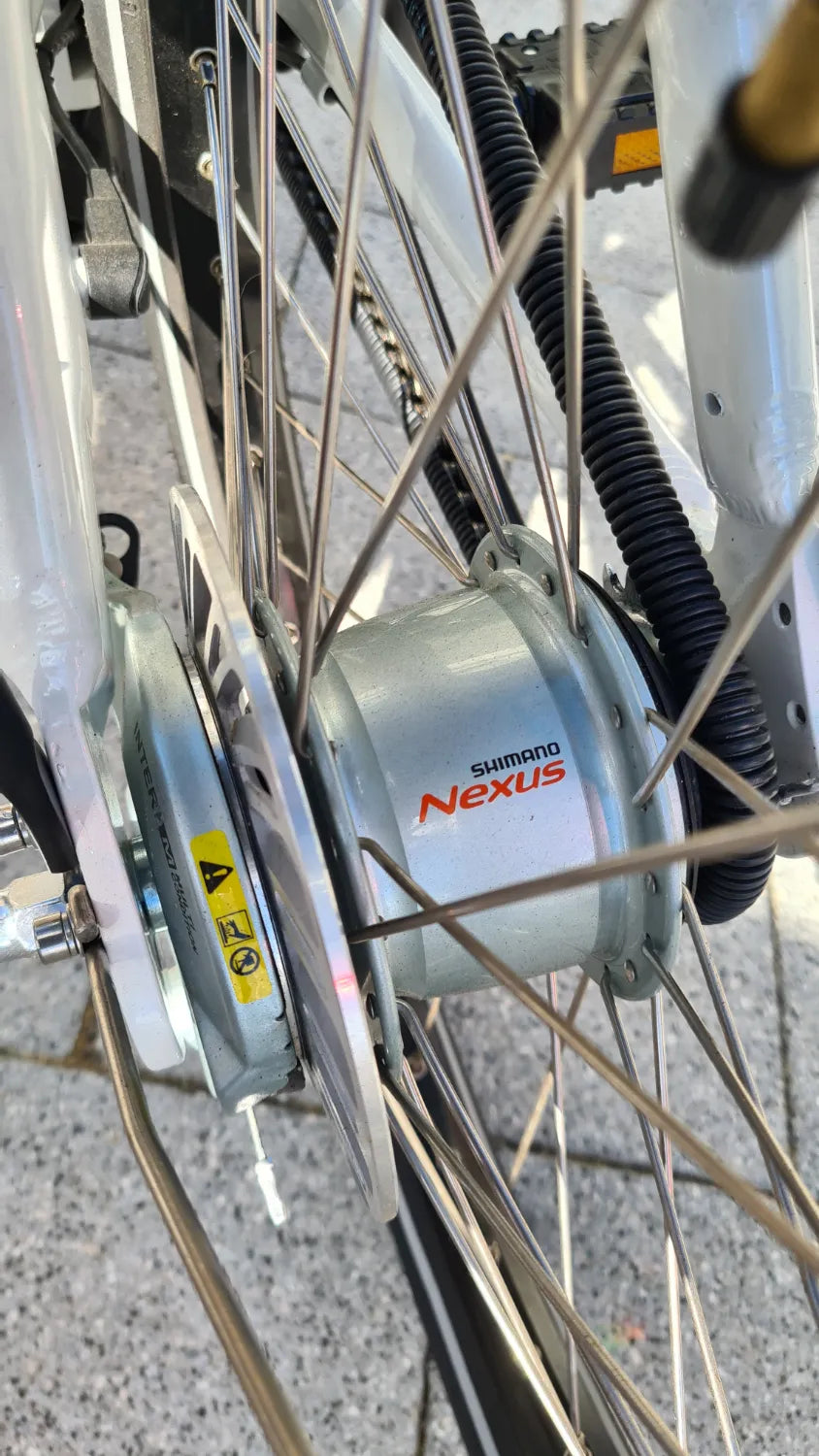 NCM Paris Max N8R 2020