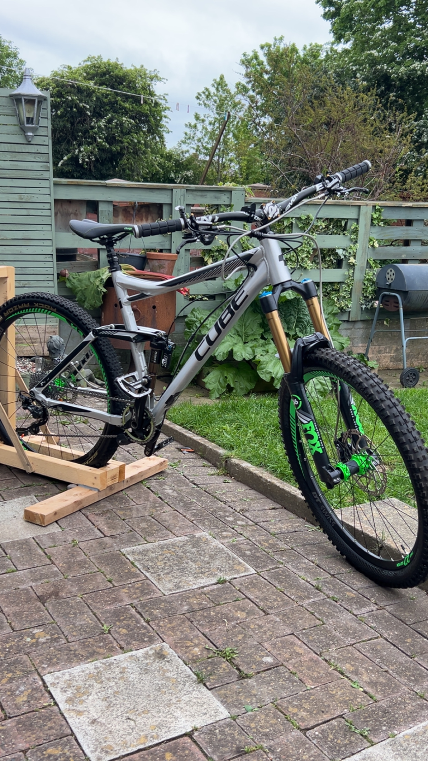 gear club unlimited 2 lenkrad (Nintendo Switch) Gearing System Stock Illustrations Category:MTB Cross Hardtail_Shimano SL M315  Rapidfire Plus With the pedal to Größe:S / 40 cm