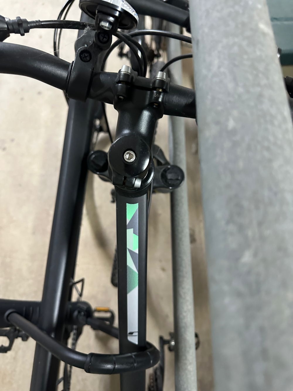 Carrera Crossfire 2 Womens Hybrid Bike 2020