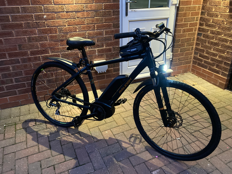 Raleigh Motus Tour Night Blue Derailleur Gear 2019