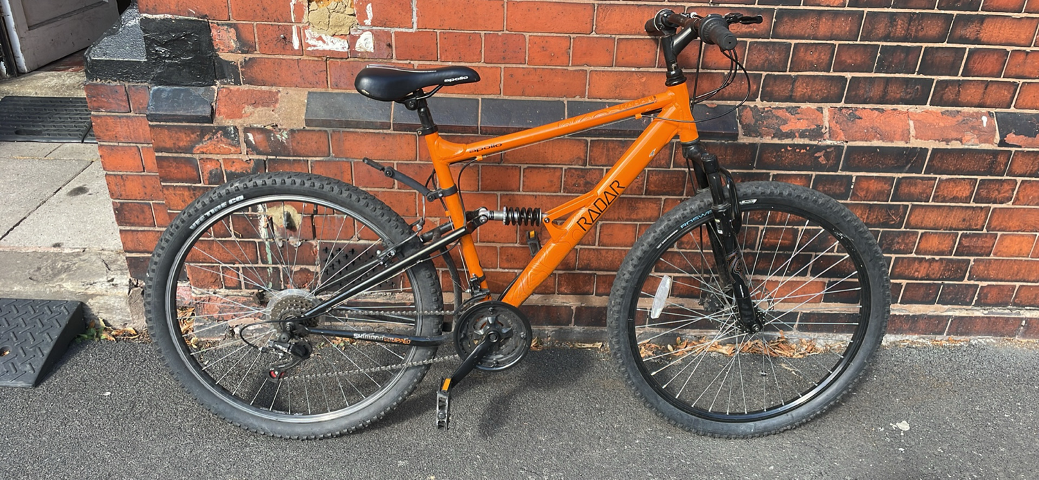 Apollo Bike Mens Mountain Bike 14 Inch Frame Apollo Radar Mens