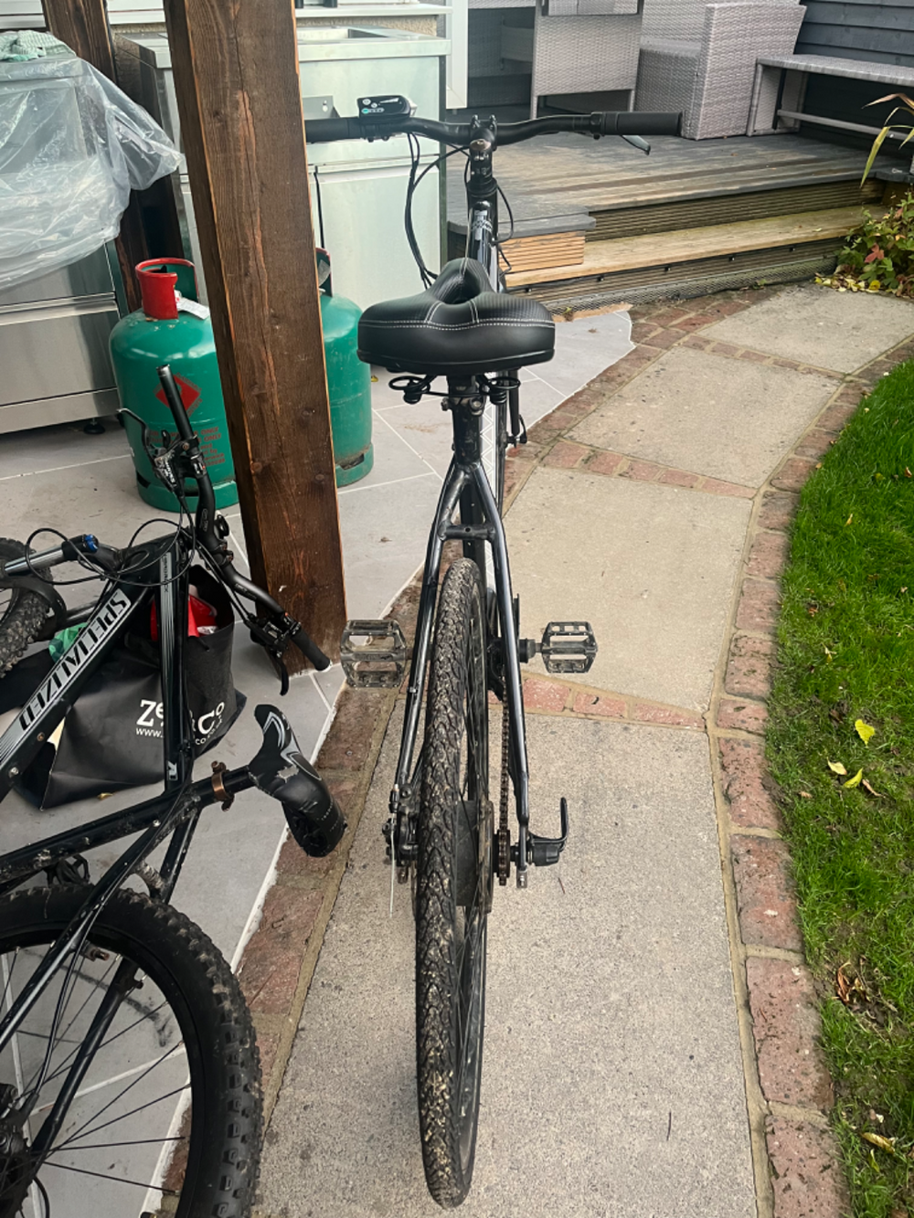 Muddy fox Electric avenue  2022