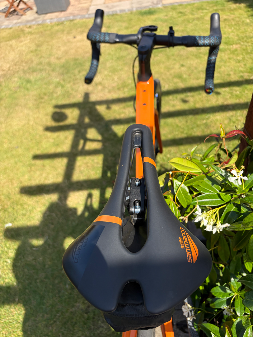 BMC Roadmachine One Ultegra Di2 2022/23