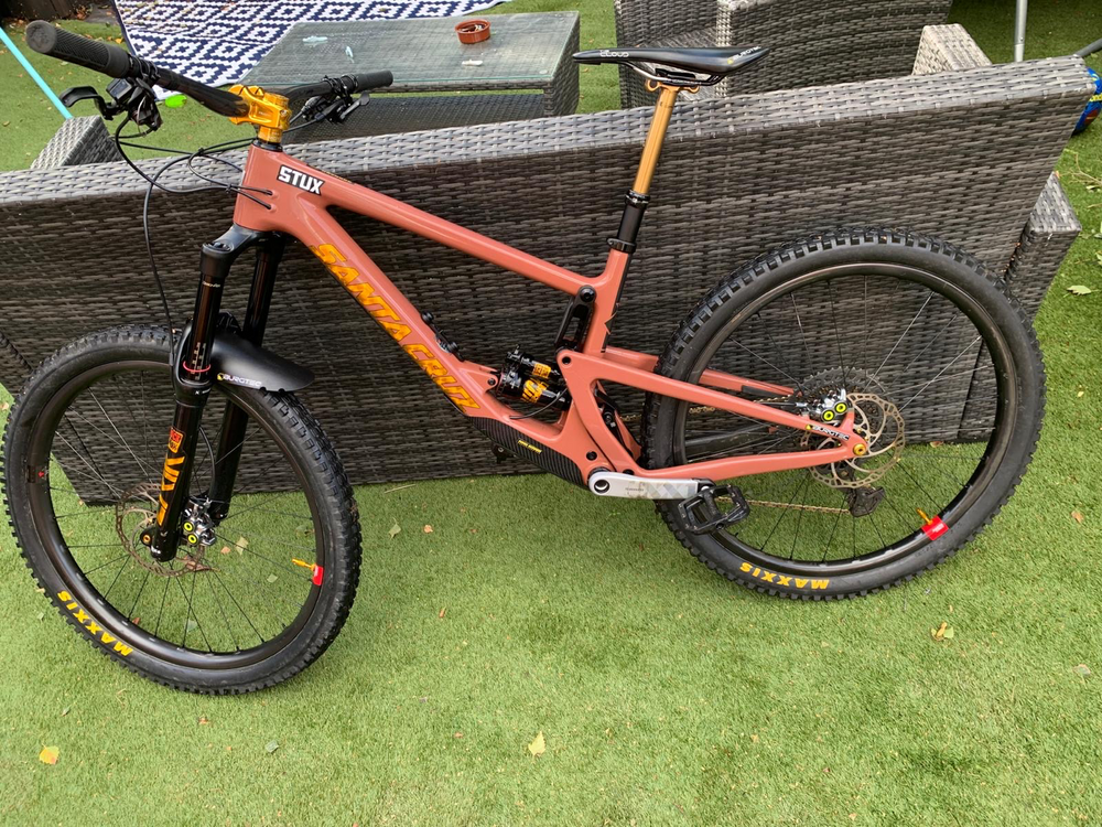 Santa Cruz Bronson XT / Carbon C / 27.5 2021