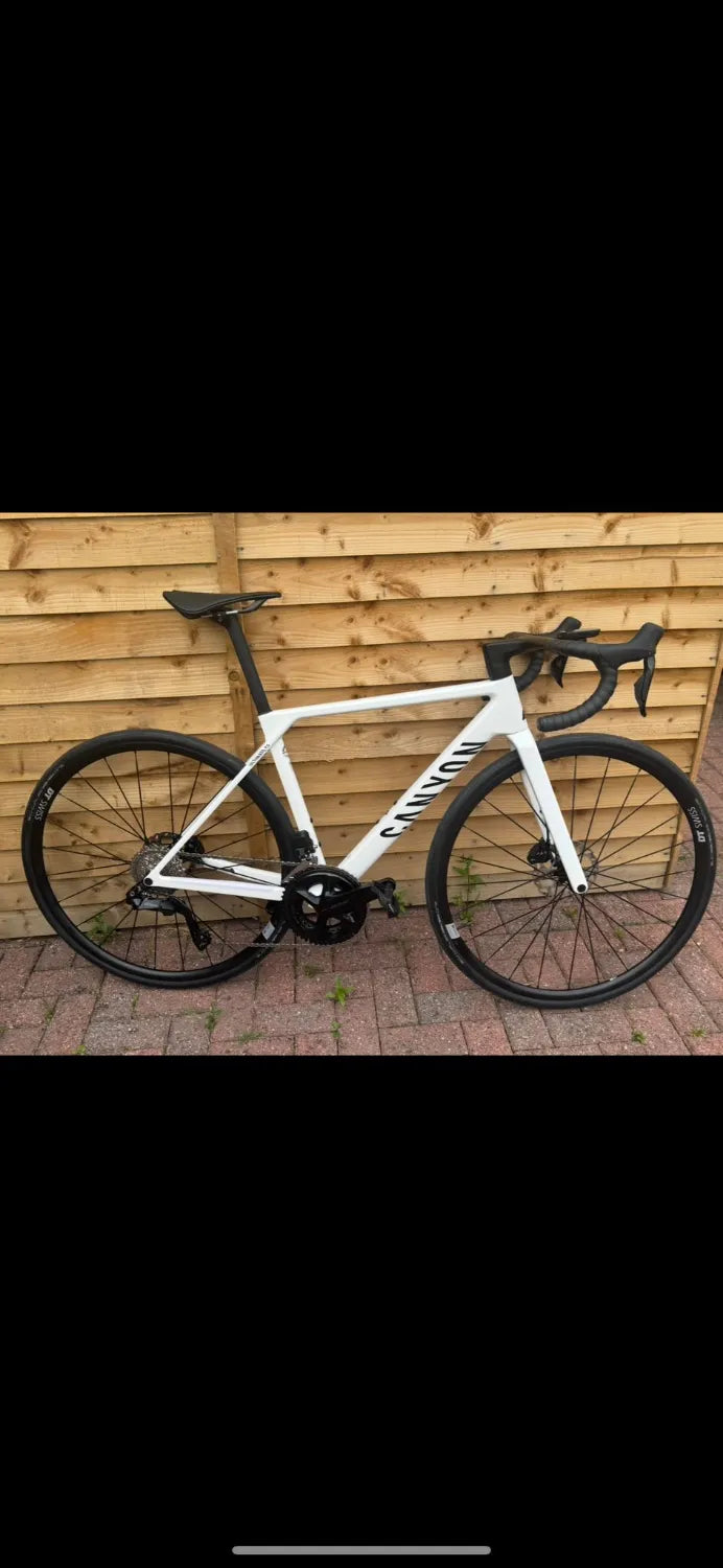 Canyon Ultimate CF SL 7 Di2  2025