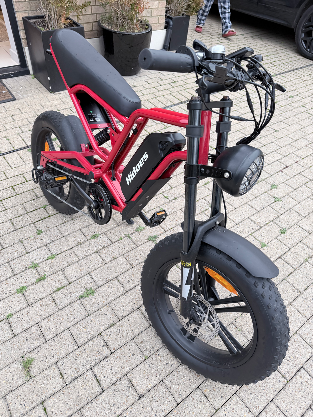 Hidoes Hidoes B6 MTB 20 inches Electric Mountain Bike 48V 15.6Ah W1200 Fat Tyre E-Bike 2025