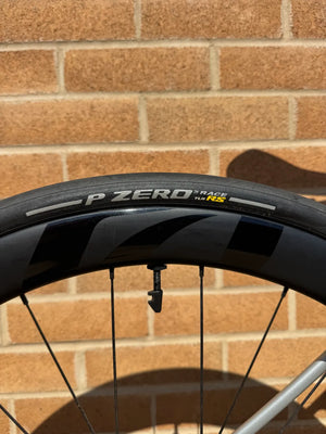 Pinarello X7 Disc - Ultegra Di2 equipped Endurance - Xpeed Saturn 2025