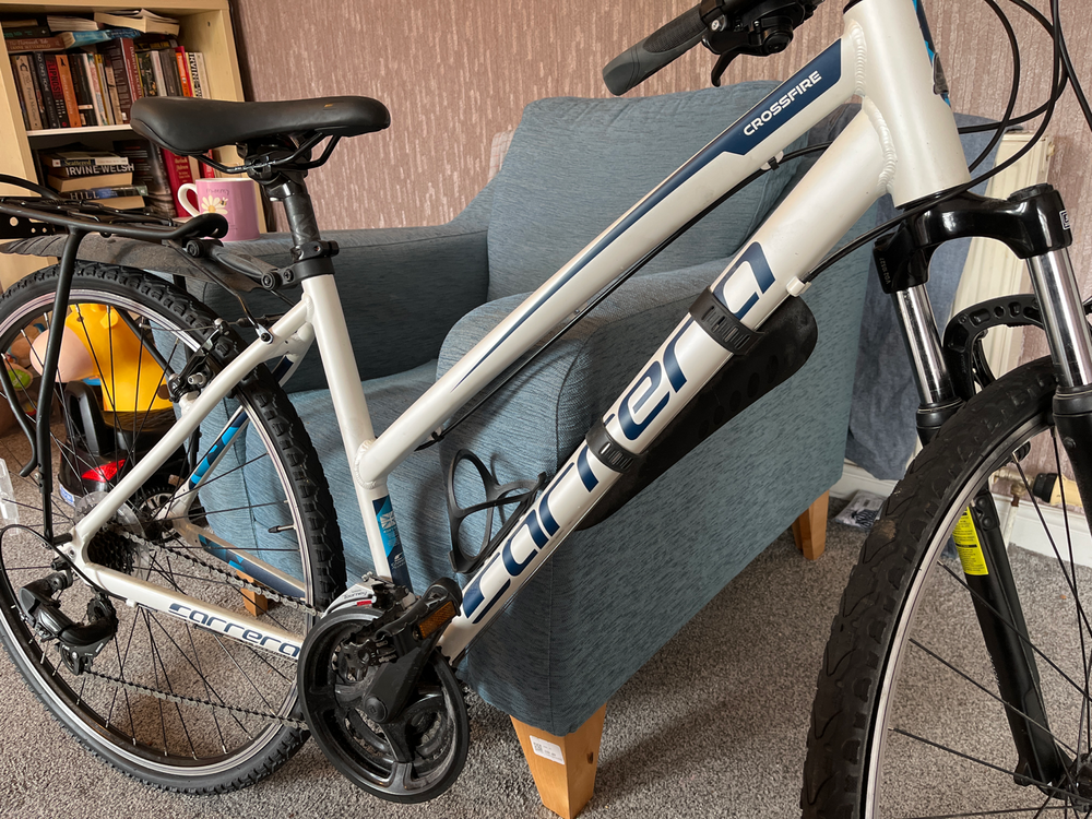 Carrera Crossfire 1 Womens Hybrid Bike 2020