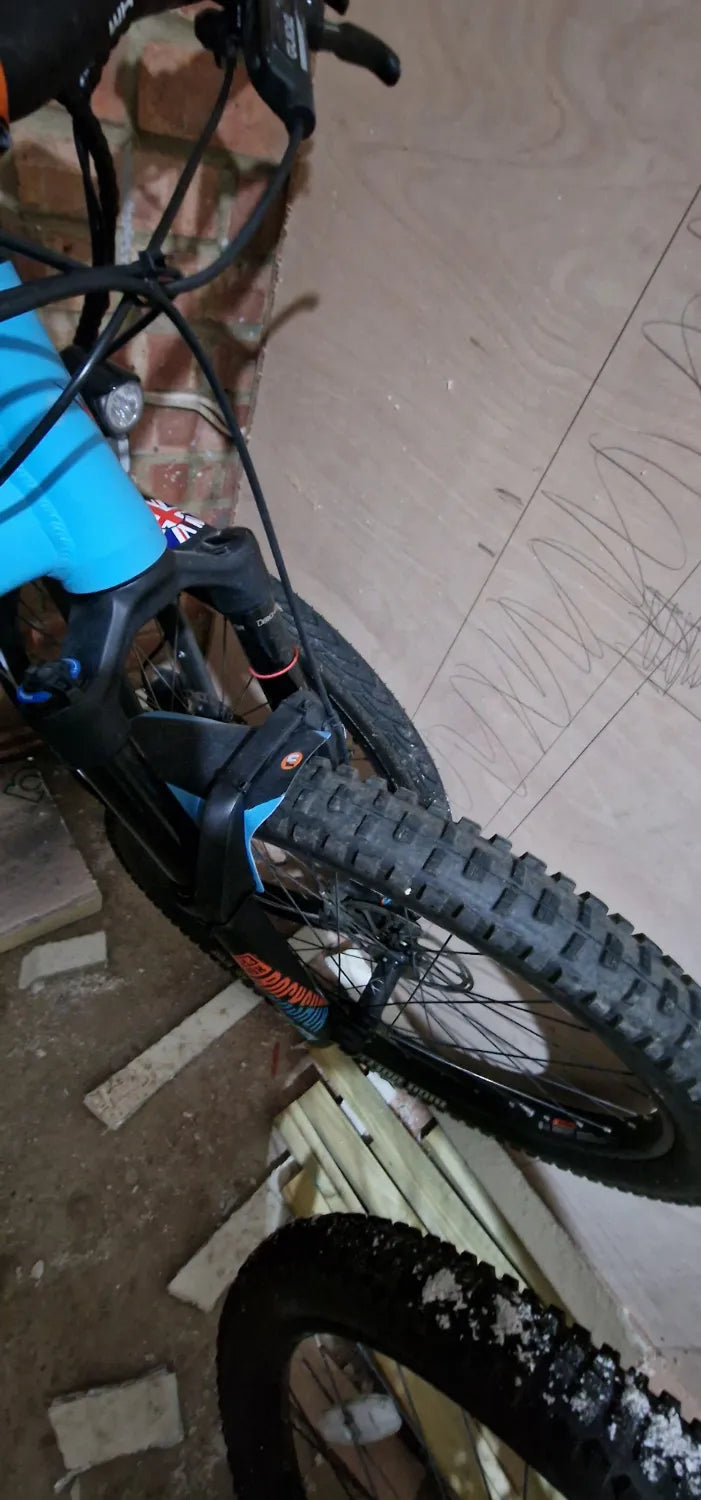 Whyte 905 2019