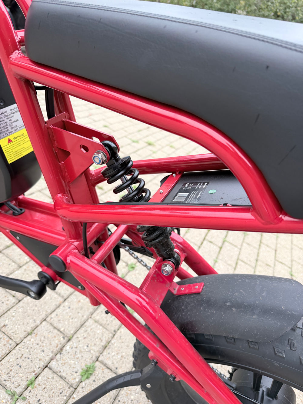 Hidoes Hidoes B6 MTB 20 inches Electric Mountain Bike 48V 15.6Ah W1200 Fat Tyre E-Bike 2025