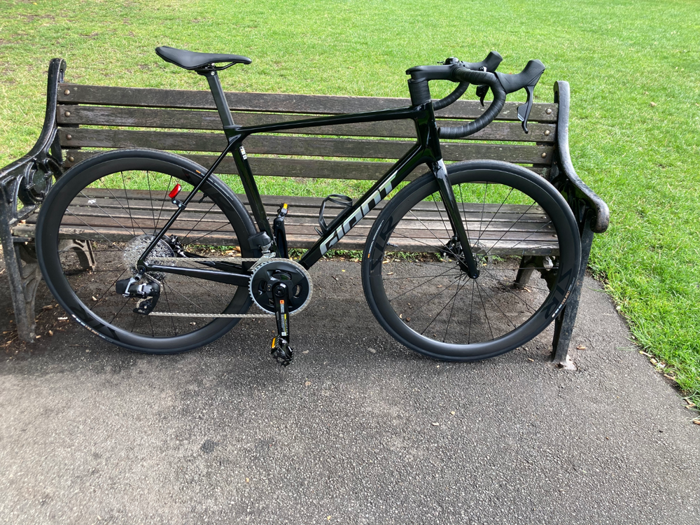 Giant TCR Advanced - Pro 1 AXS 2025