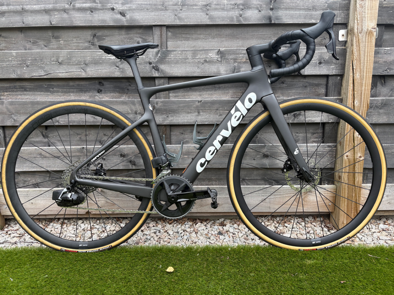 Cervelo Caledonia 5 Rival Etap AXS Disc 2021
