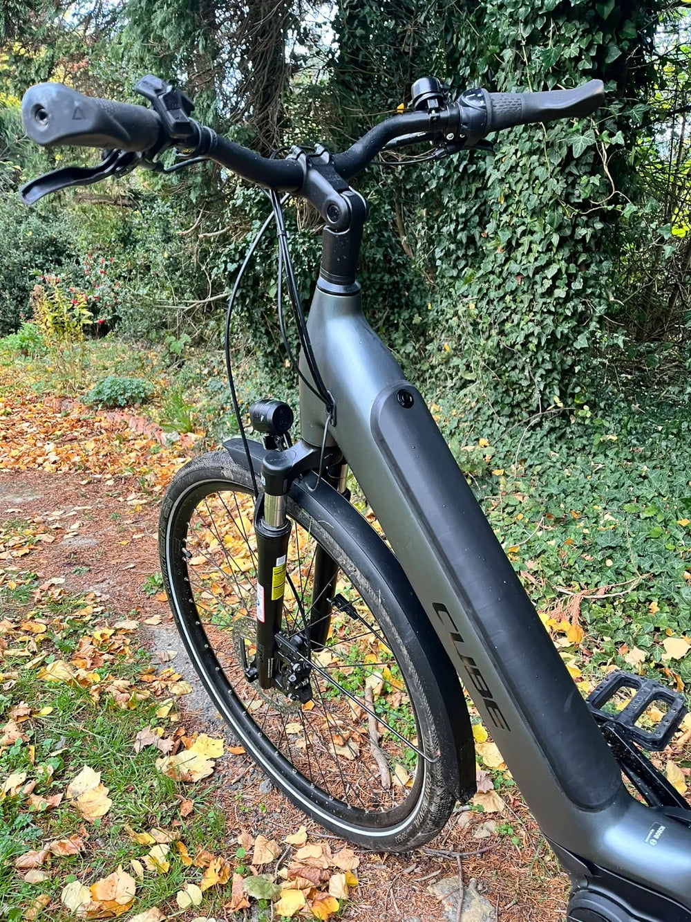 Cube Supreme Hybrid Pro 625 2023