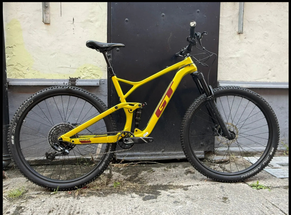 GT Sensor Carbon Elite 2020