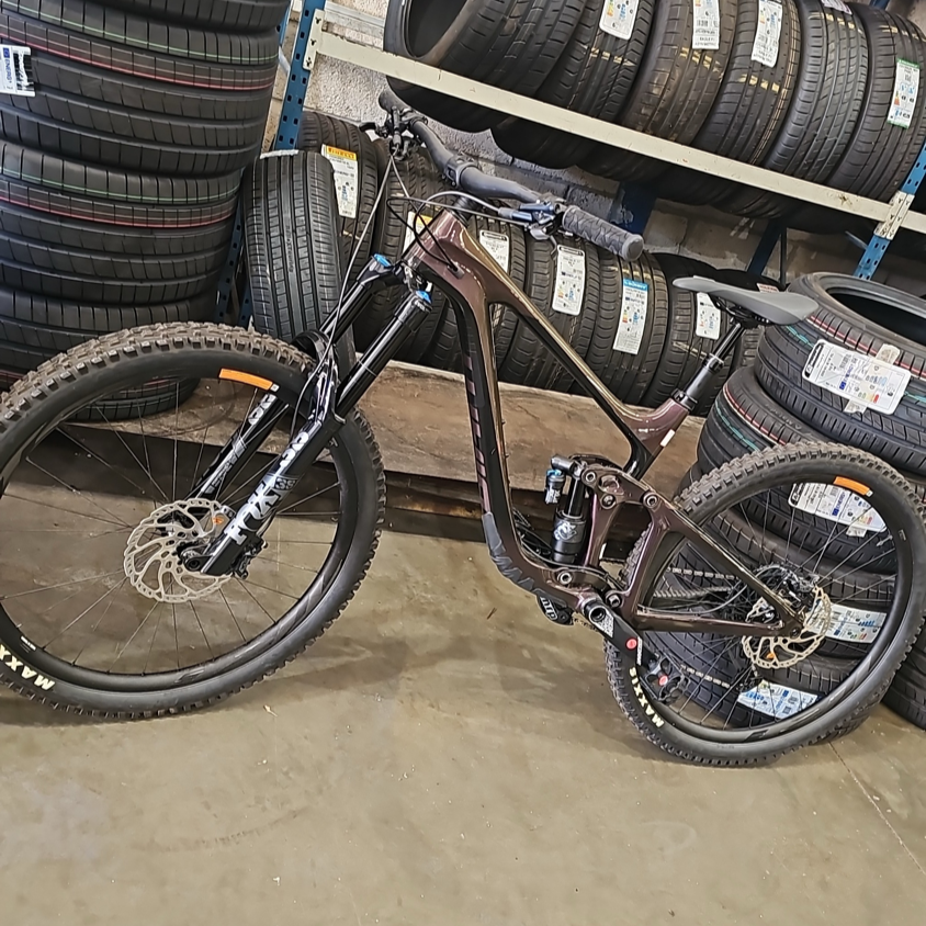 Giant Reign - Advanced Pro 1 2023