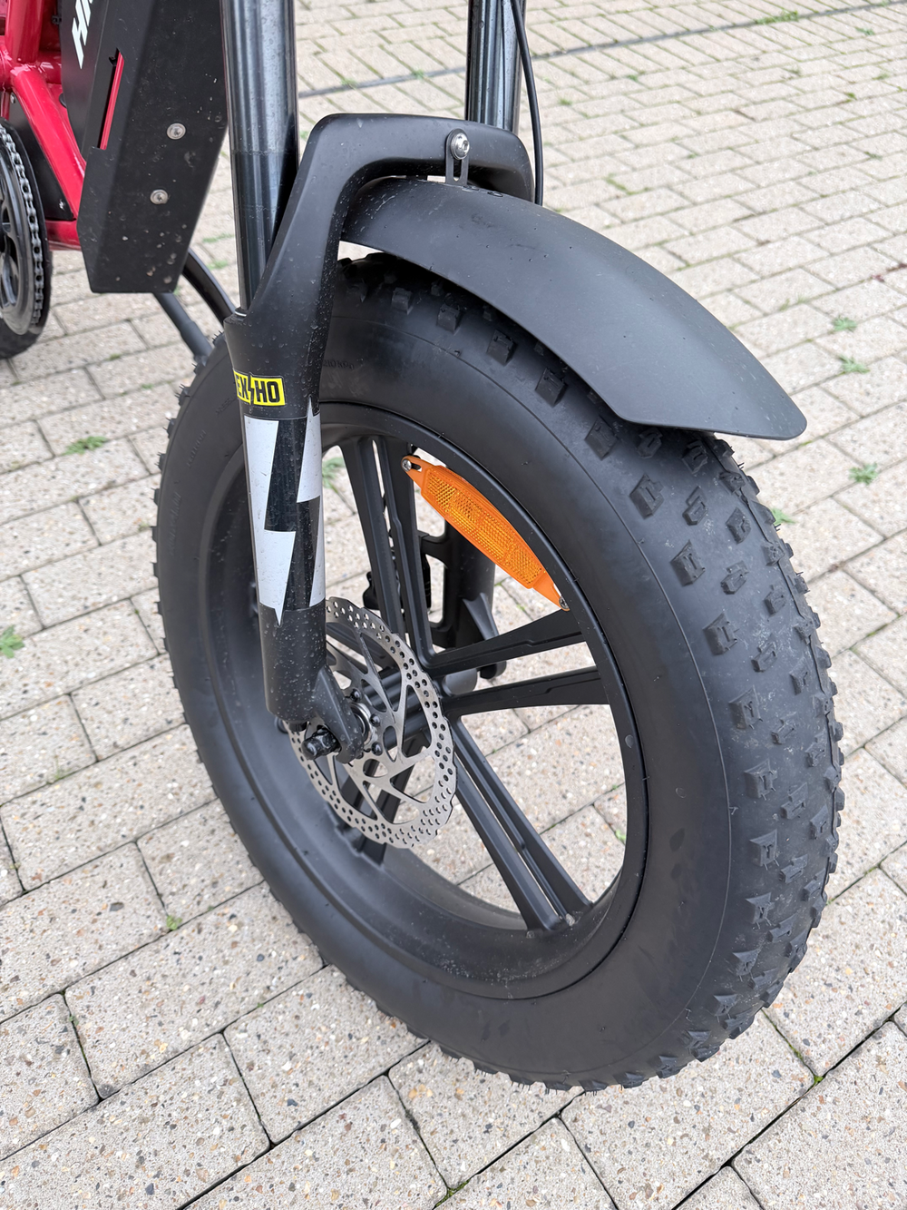 Hidoes Hidoes B6 MTB 20 inches Electric Mountain Bike 48V 15.6Ah W1200 Fat Tyre E-Bike 2025