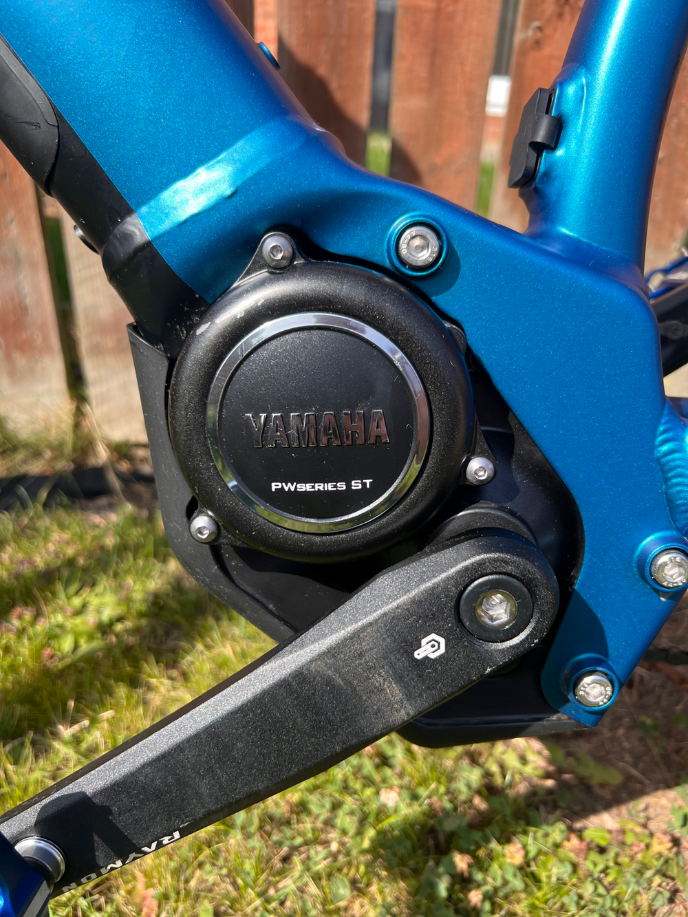 R RAYMON HardRay E 4.0 2022