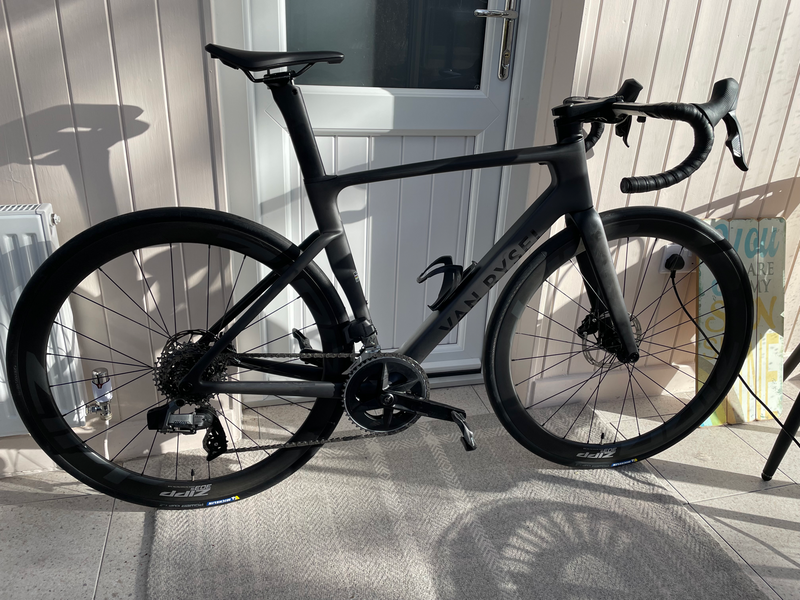 Van Rysel RCR R Rival AXS