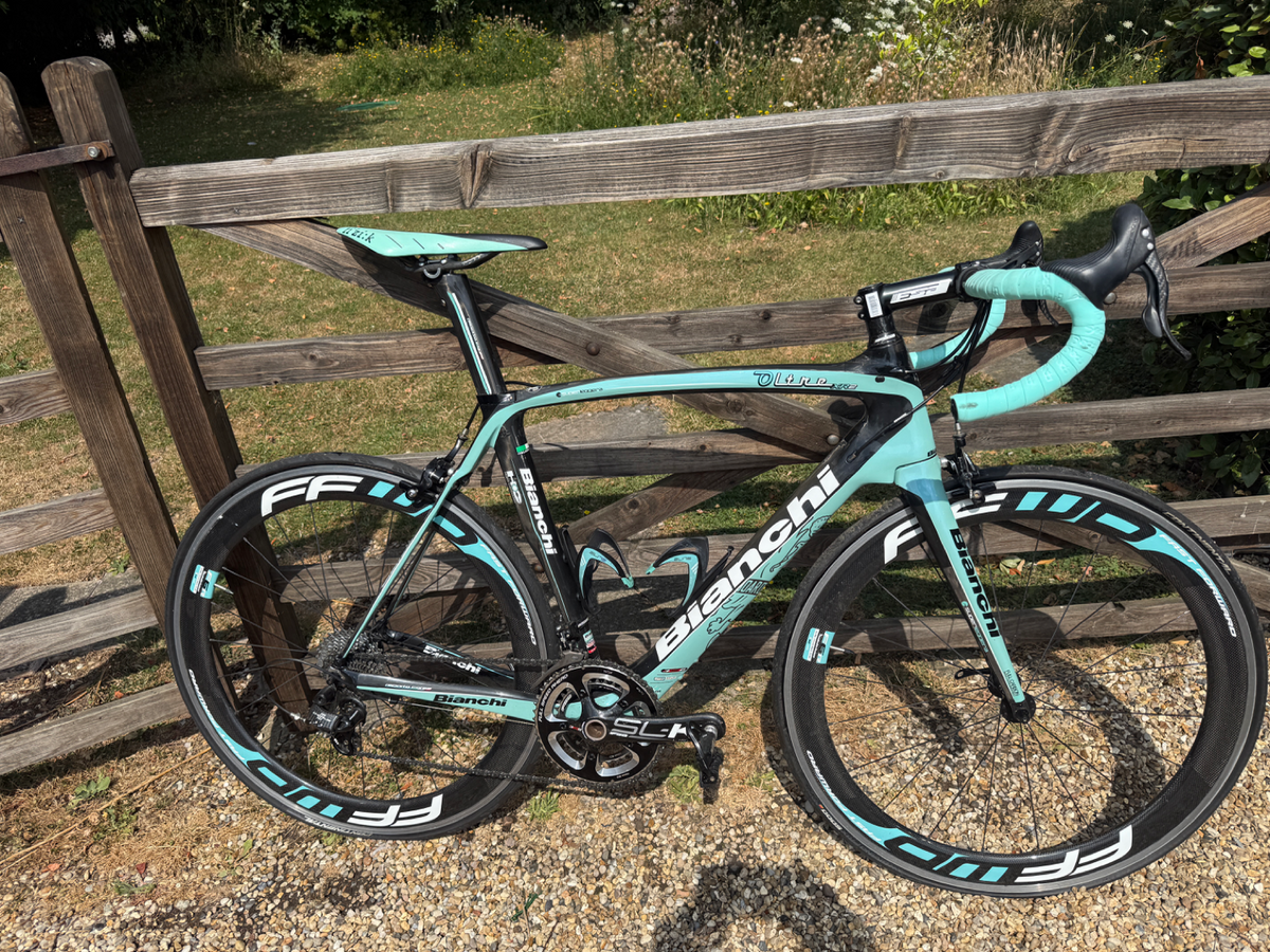 Bianchi Oltra XR2 Chorus2 2016