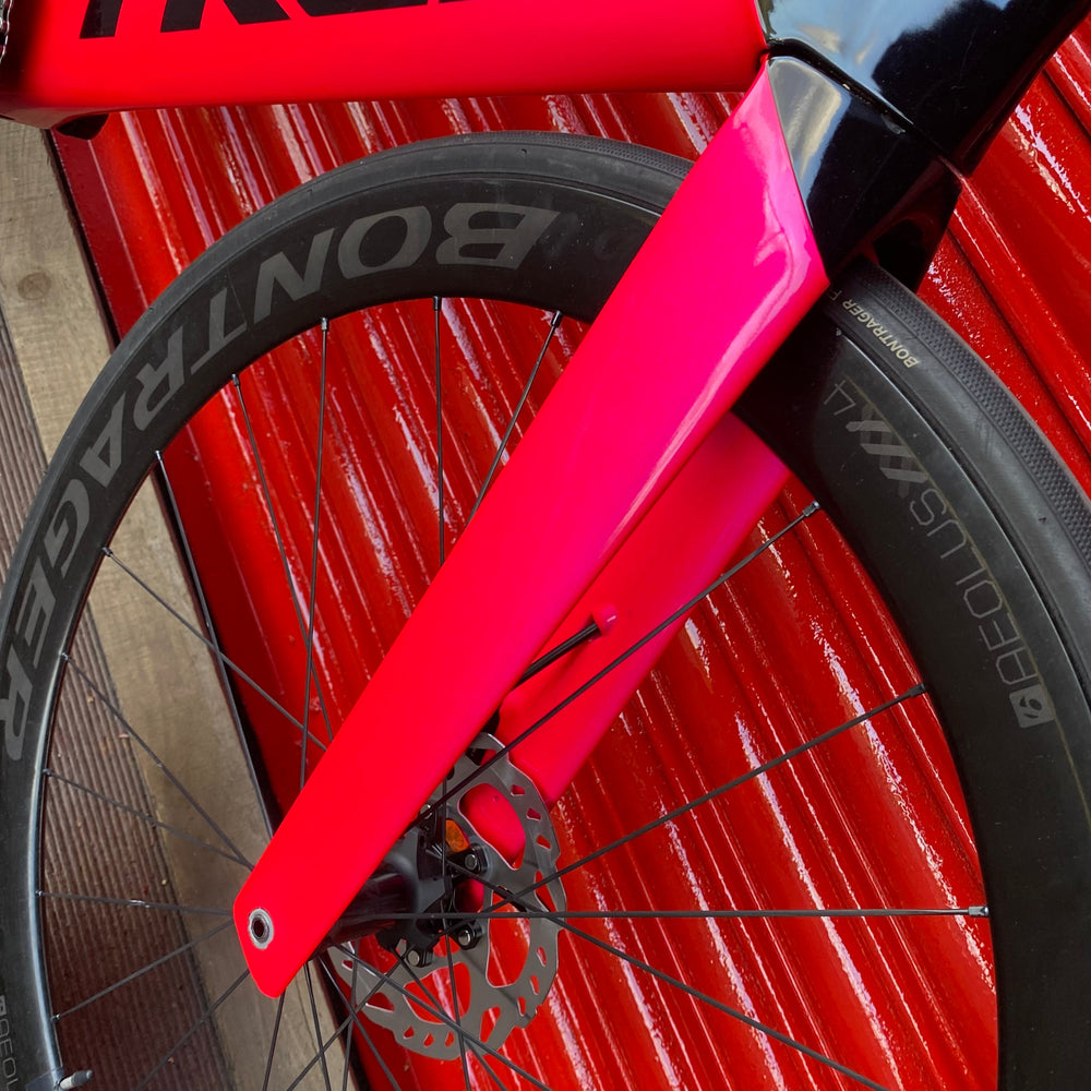 Trek Madone SLR Project One 105 Di2 12sp Aero Carbon Disc Road Bike