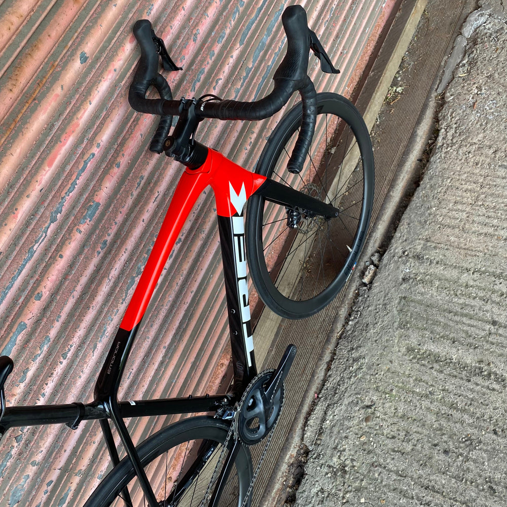 Trek Emonda SL6 Ultegra Carbon Disc Road Bike - 58cm