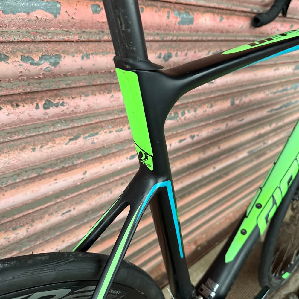 Giant Defy Advanced 3 Tiagra Carbon Endurance Road Bike XL