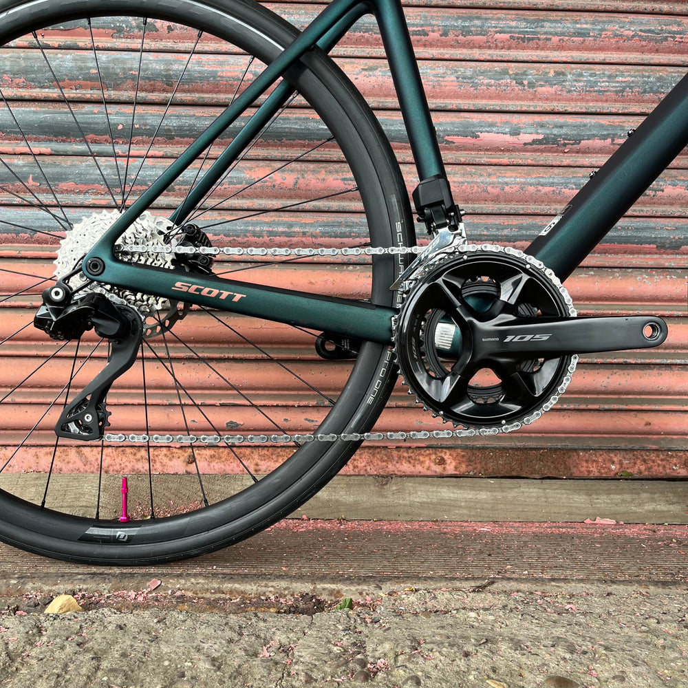 SCOTT Contessa Addict 15 105 Di2 Disc Carbon Road Race Bike