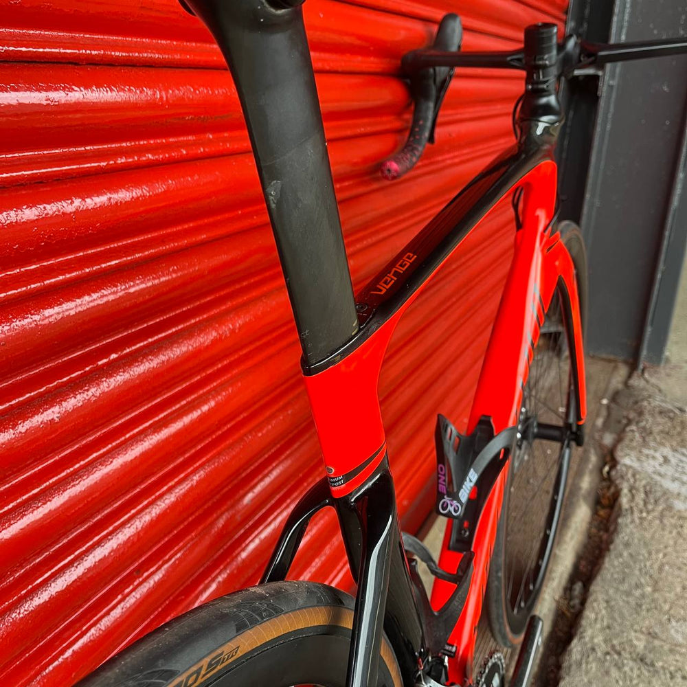 Specialized Venge Ultegra 6800 Carbon Disc Road Bike - 56cm