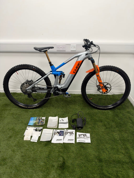 Cube Stereo Hybrid 140 Action Team