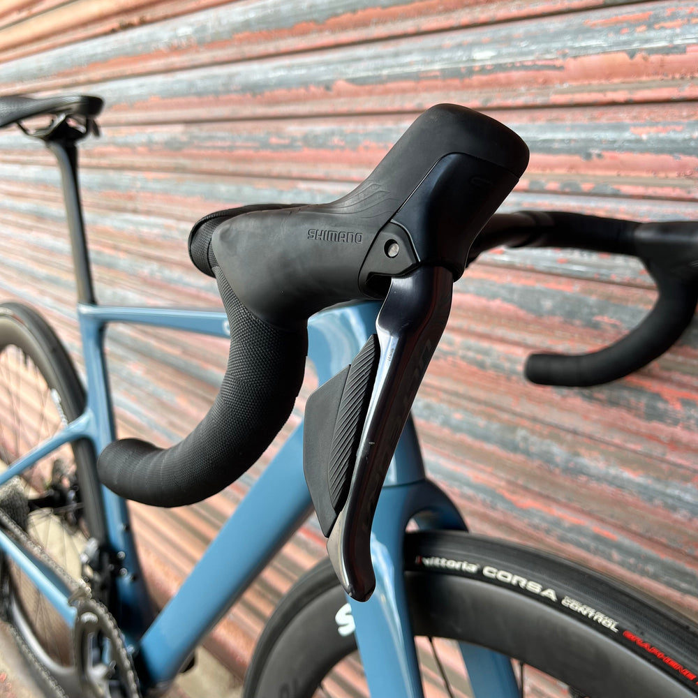 Cannondale SuperSix Evo Ultegra 12sp Di2 Carbon Disc Road Bike