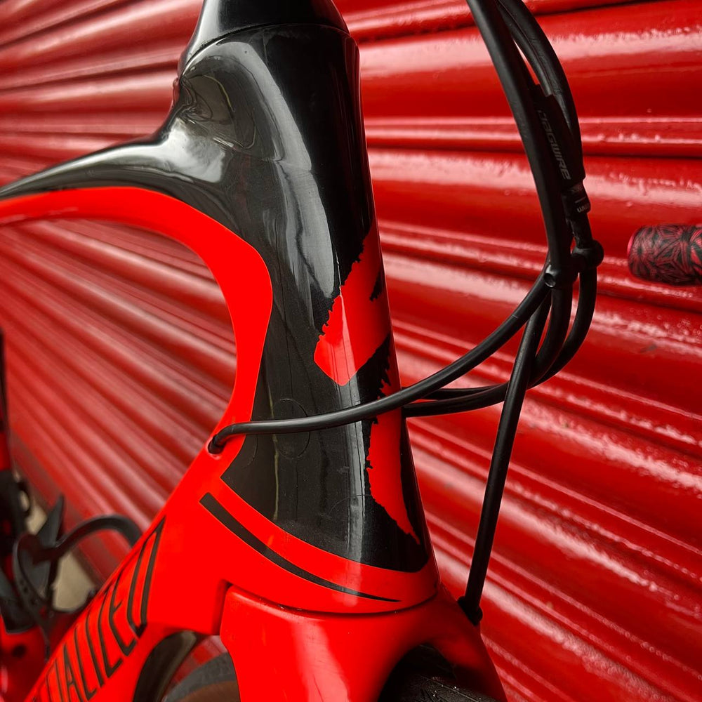 Specialized Venge Ultegra 6800 Carbon Disc Road Bike - 56cm