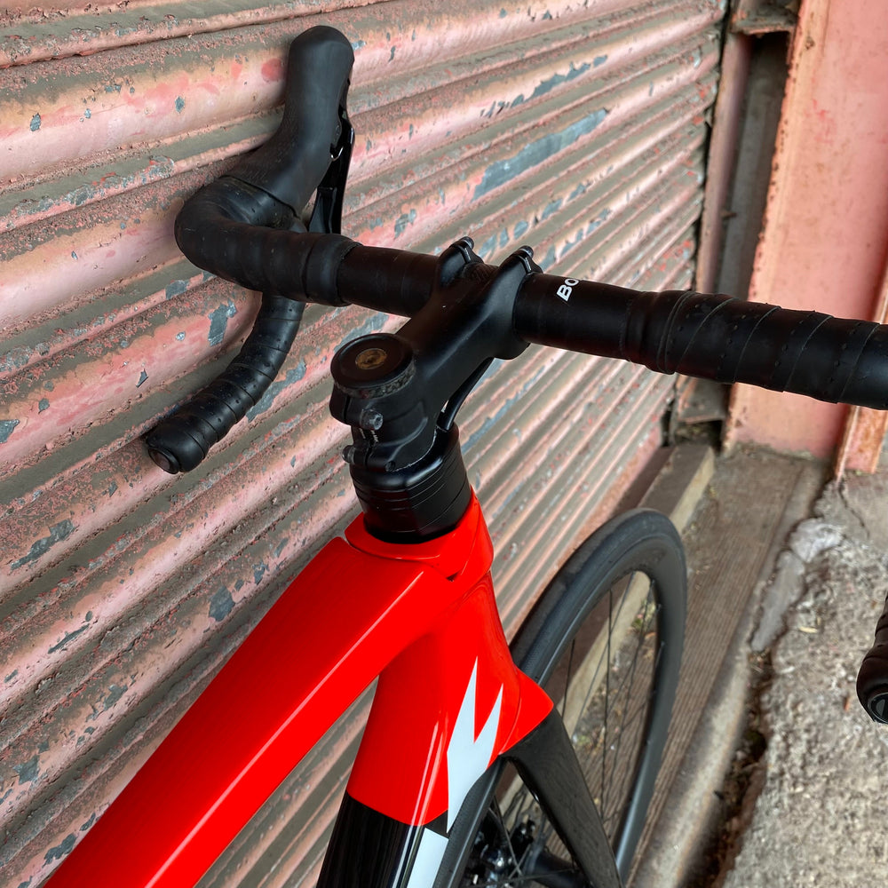 Trek Emonda SL6 Ultegra Carbon Disc Road Bike - 58cm