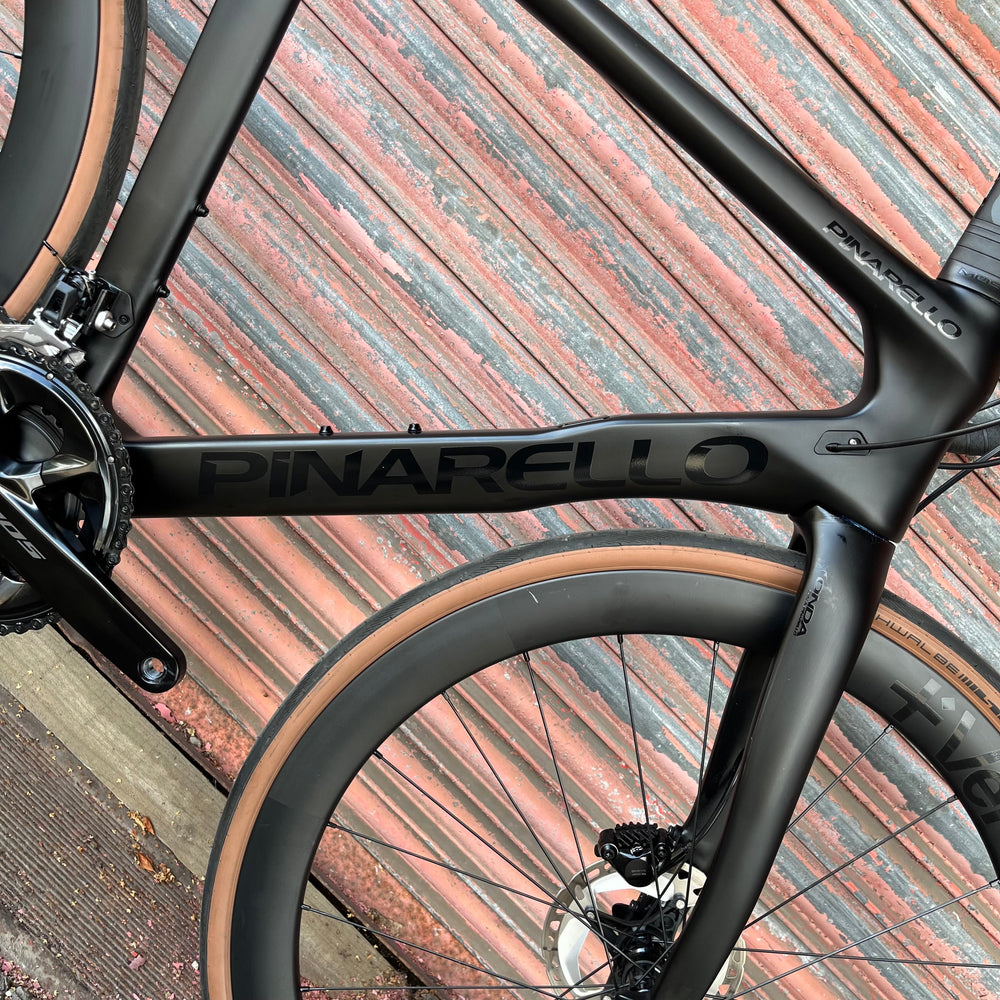 Pinarello Paris 105 12 speed Disc Carbon Road Bike - 54.5cm