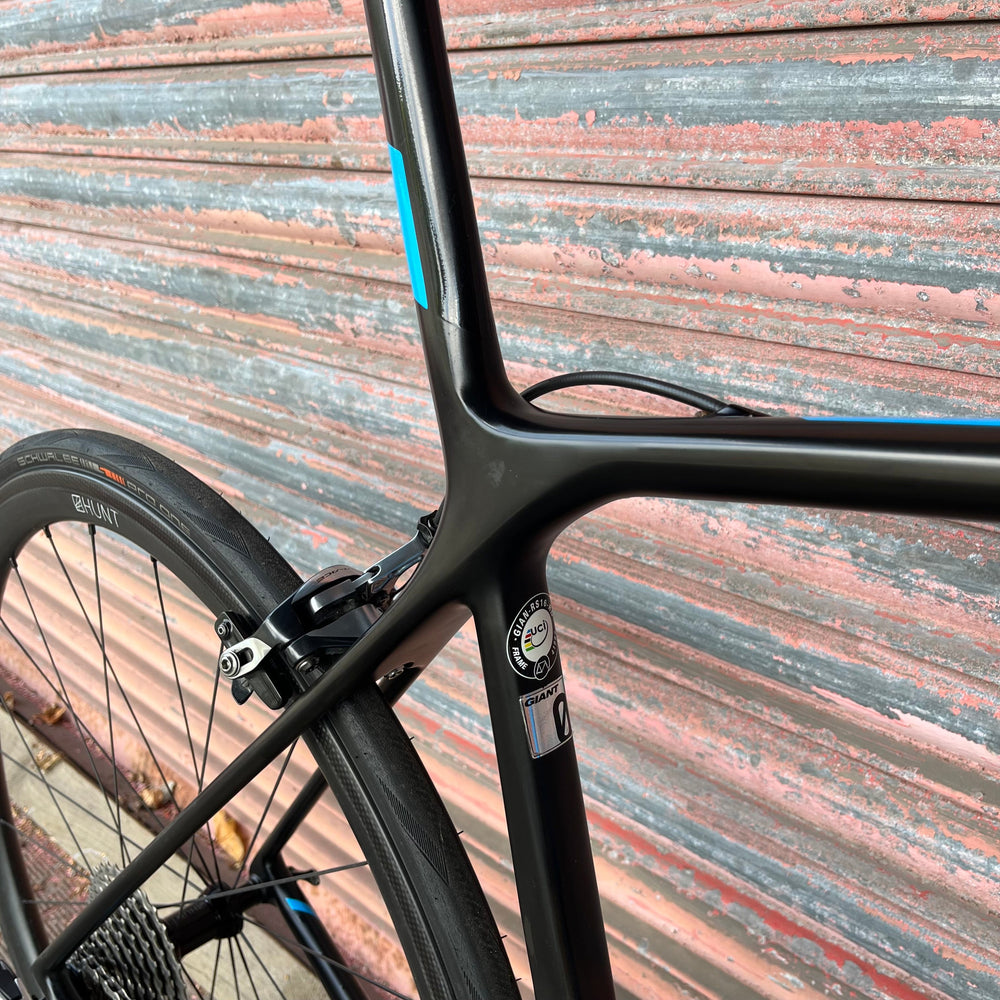 Giant TCR Advanced SL 0 SRAM eTap Carbon Road Bike